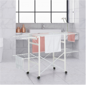 Сушилка для белья Gulliver bianco Foppapedretti разложенная в интерьере